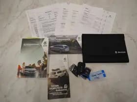 Škoda Superb Combi 1.4 TSI iV Laurin & Klement thumbnail 8