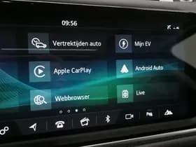 Land Rover Range Rover Sport P400e SVO Palette Grey thumbnail 30