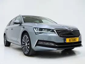 Škoda Superb Combi 1.4 TSI iV Laurin & Klement thumbnail 11