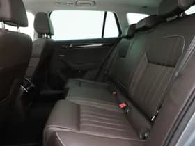 Škoda Superb Combi 1.4 TSI iV Laurin & Klement thumbnail 41