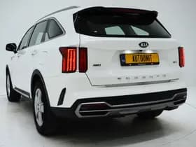 Kia Sorento 1.6 T-GDI Plug-in Hybrid 4WD 7p. thumbnail 3