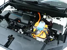 Kia Sorento 1.6 T-GDI Plug-in Hybrid 4WD 7p. thumbnail 7