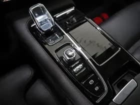 Volvo V60 2.0 T8 Twin Engine AWD Inscription thumbnail 32