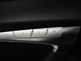 Audi A6 Avant 55 TFSI e quattro Competition Full Black thumbnail 18