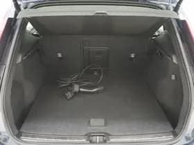 Volvo XC40 1.5 T5 Recharge Inscription thumbnail 40