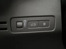 Volvo XC40 1.5 T5 Plug-in hybrid Ultimate Dark thumbnail 24