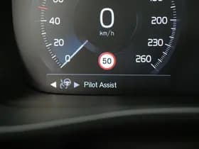 Volvo XC40 1.5 T5 Plug-in hybrid Ultimate Dark thumbnail 31