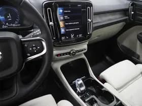 Volvo XC40 1.5 T5 Plug-in hybrid Ultimate Dark thumbnail 41