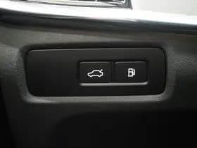 Volvo V90 2.0 T6 Plug-in hybrid AWD Plus Dark Long Range thumbnail 22