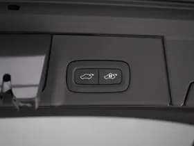 Volvo V90 2.0 T6 Plug-in hybrid AWD Plus Dark Long Range thumbnail 40