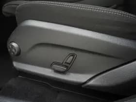 Mercedes-Benz GLC 300e 4MATIC Night Black thumbnail 19