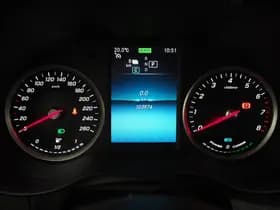 Mercedes-Benz GLC 300e 4MATIC Night Black thumbnail 25