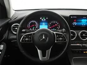 Mercedes-Benz GLC 300e 4MATIC Night Black thumbnail 33