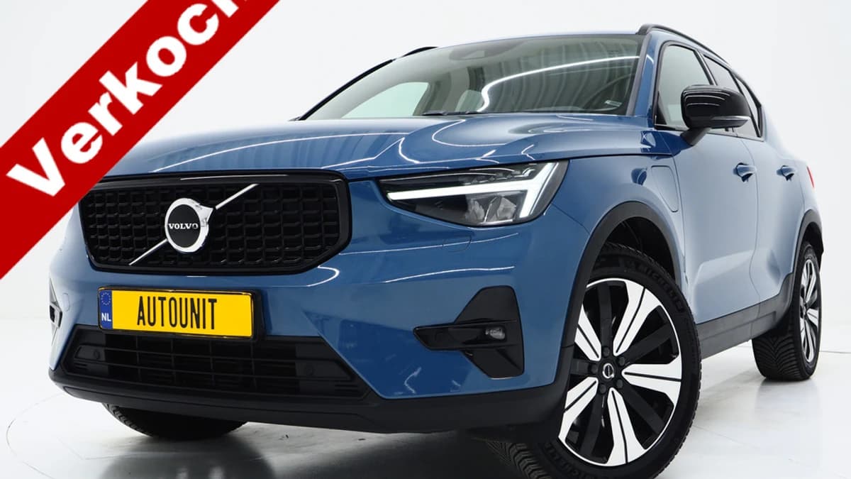 Volvo XC40 1.5 T5 Plug-in hybrid Ultimate Dark — foto 1