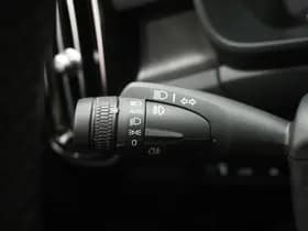 Volvo XC40 1.5 T5 Plug-in hybrid Ultimate Dark thumbnail 24