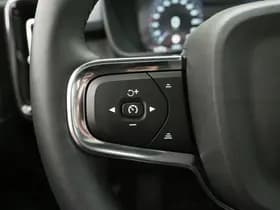 Volvo XC40 1.5 T5 Plug-in hybrid Ultimate Dark thumbnail 25