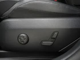 Mercedes-Benz GLC 300e 4MATIC 320PK thumbnail 21