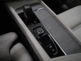 Volvo XC60 2.0 T6 Recharge AWD Ultimate Long Range thumbnail 37