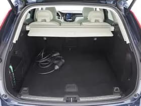 Volvo XC60 2.0 T6 Recharge AWD Ultimate Long Range thumbnail 43