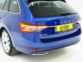 Škoda Superb Combi 1.4 TSI iV Laurin & Klement thumbnail 14