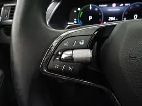 Škoda Superb Combi 1.4 TSI iV Laurin & Klement thumbnail 26