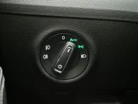 Škoda Superb Combi 1.4 TSI iV Style thumbnail 22