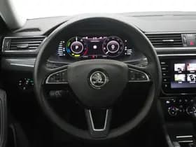 Škoda Superb Combi 1.4 TSI iV Style thumbnail 39