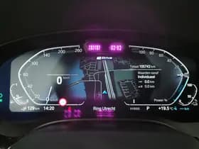 BMW 5 Serie Touring 530e xDrive thumbnail 31