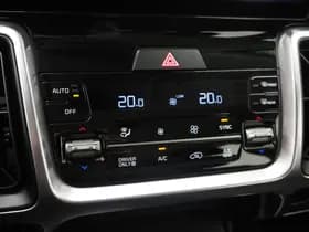 Kia Sorento 1.6 T-GDI Plug-in Hybrid 4WD 7p. thumbnail 33