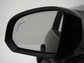 Volvo XC40 1.5 T5 Plug-in hybrid Ultimate Dark thumbnail 17