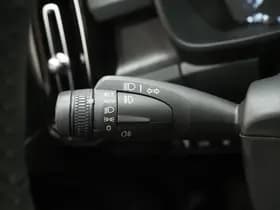 Volvo XC40 1.5 T5 Plug-in hybrid Ultimate Dark thumbnail 24