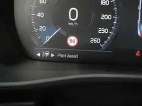 Volvo XC40 1.5 T5 Plug-in hybrid Ultimate Dark thumbnail 30