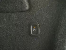 Volvo XC40 1.5 T5 Plug-in hybrid Ultimate Dark thumbnail 47