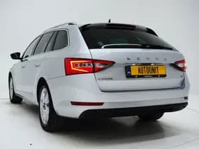 Škoda Superb Combi 1.4 TSI iV Style thumbnail 3