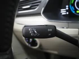 Škoda Superb Combi 1.4 TSI iV Style thumbnail 23