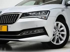 Škoda Superb Combi 1.4 TSI iV Style thumbnail 6