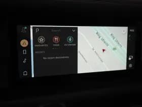 Land Rover Defender thumbnail 30