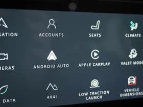 Land Rover Defender thumbnail 32