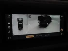 Land Rover Defender thumbnail 33