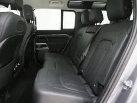 Land Rover Defender thumbnail 40