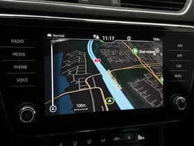 Škoda Superb Combi 1.4 TSI iV Laurin & Klement thumbnail 29