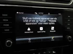 Škoda Superb Combi 1.4 TSI iV Laurin & Klement thumbnail 30