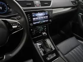 Škoda Superb Combi 1.4 TSI iV Laurin & Klement thumbnail 34