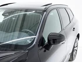 Volvo XC60 2.0 T6 Plug-in Hybrid AWD Plus Dark Long Range thumbnail 14