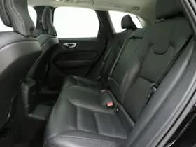 Volvo XC60 2.0 T6 Plug-in Hybrid AWD Plus Dark Long Range thumbnail 38