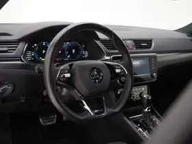 Škoda Superb Combi 1.4 TSI iV Sportline thumbnail 17