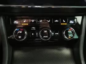 Škoda Superb Combi 1.4 TSI iV Sportline thumbnail 33