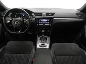 Škoda Superb Combi 1.4 TSI iV Sportline thumbnail 5