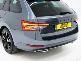 Škoda Superb Combi 1.4 TSI iV Sportline thumbnail 14