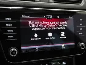 Škoda Superb Combi 1.4 TSI iV Sportline thumbnail 30